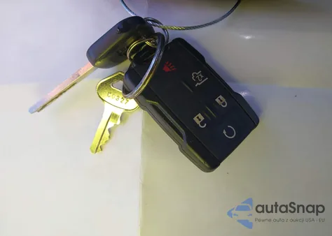 2017 Chevrolet Tahoe Ls z USA, uszkodzony, nr VIN 1GNSCAKC2HR364383